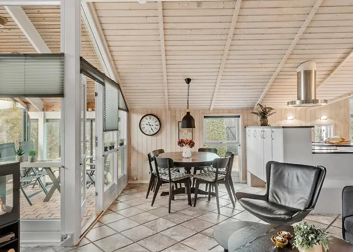 2 Bedroom Gorgeous In Dannemare