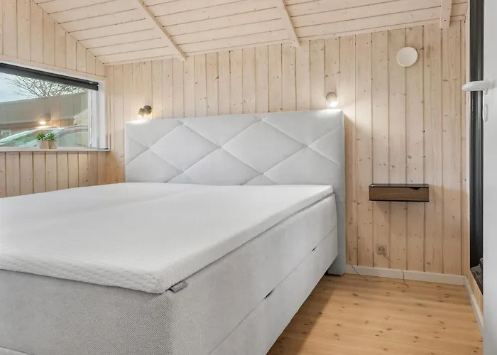 2 Bedroom Gorgeous In