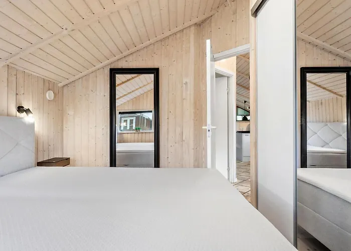 Semesterbostad 2 Bedroom Gorgeous In